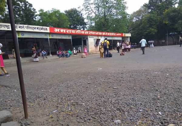 badnera st bus stand